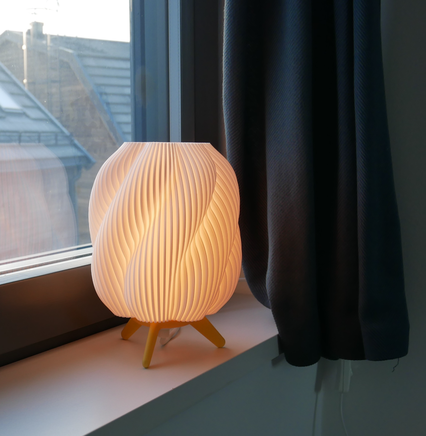 3D Printed Night Light - Striped Swirl